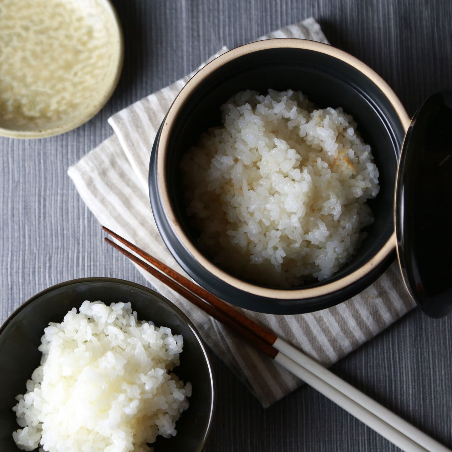 峠の釜めしから生まれた「自動炊飯」土鍋 Kamacco | 益子焼き - OTONA-MONO